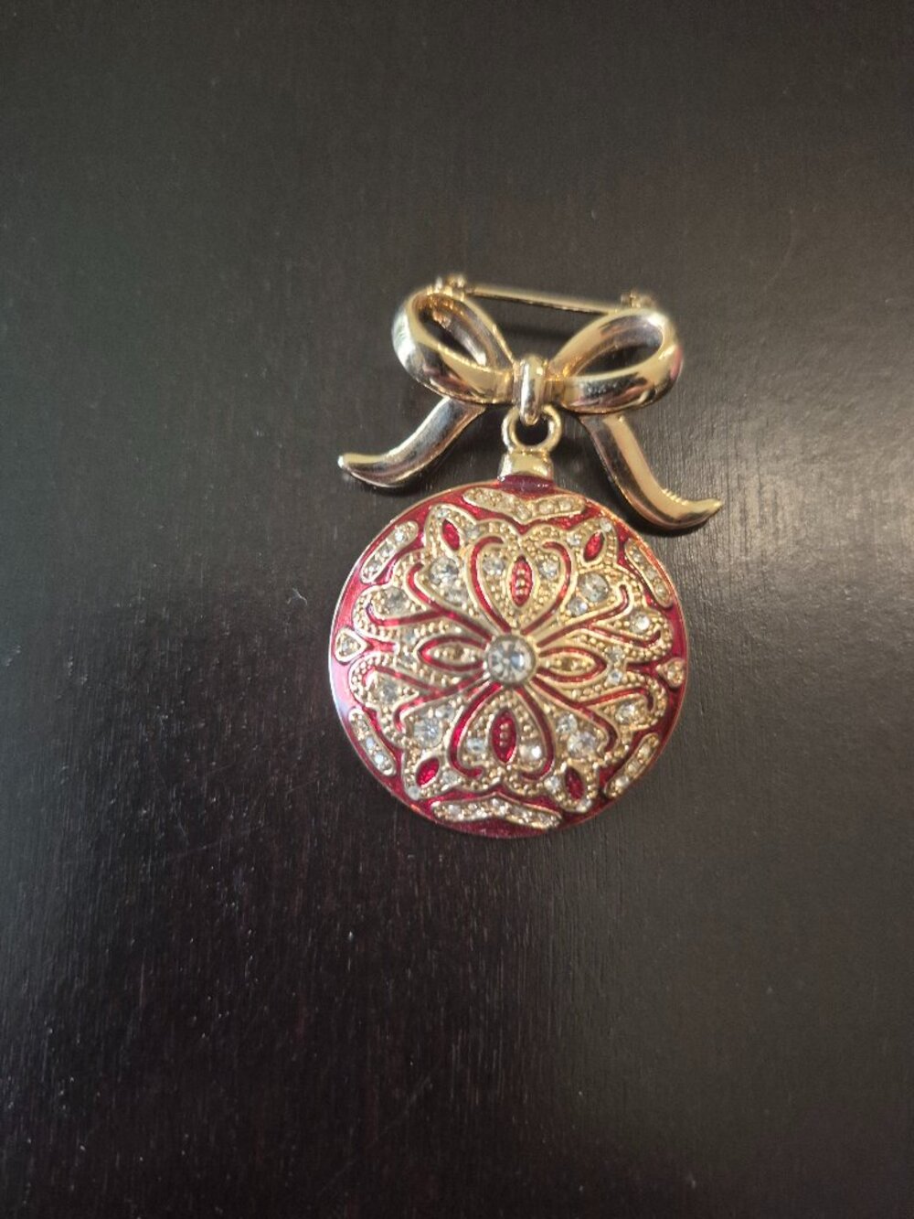 3/$25 Vintage Brooch